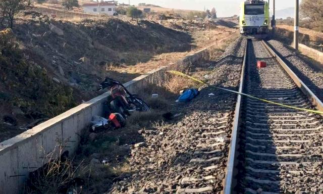 Adıyaman’da tren kazası: 2 ölü