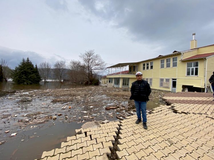 Prof.Dr.  Fırat'tan Deprem Müzesi Teklifi